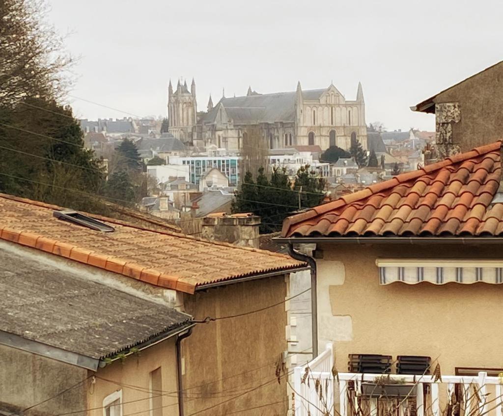 Le Perchoir-Poitiers-Laconciergerie Exteriör bild
